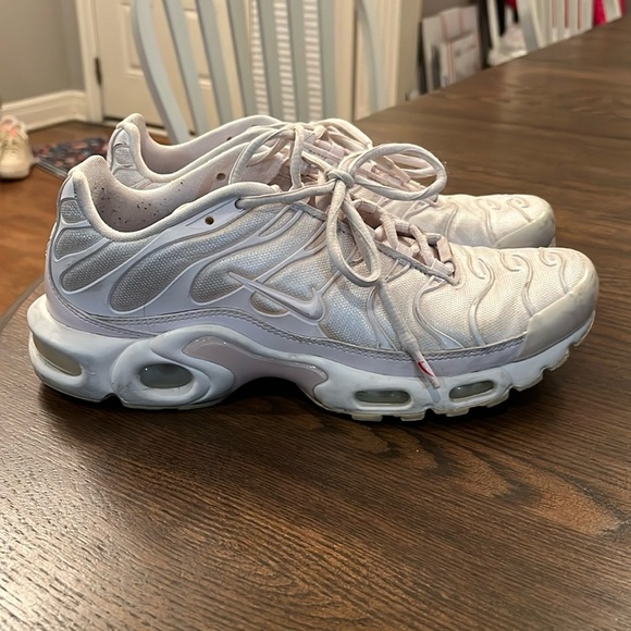 Nike Shoes - Women’s NIKE AIR MAX PLUS TN SE Pale Pink Athletic Shoes Sneakers CD0182-600